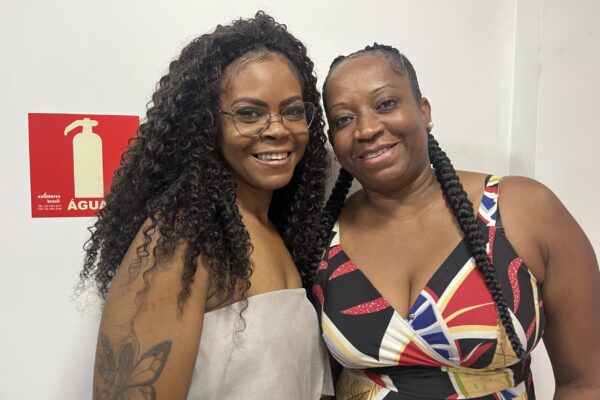 IMG_4734 Taila Tranças & Cia Profissional Especialista em Tranças de Hortolândia